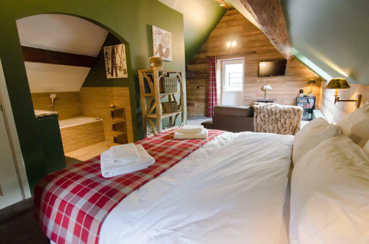 River Lodge Hotel Insolite Maredsous Luaran gambar