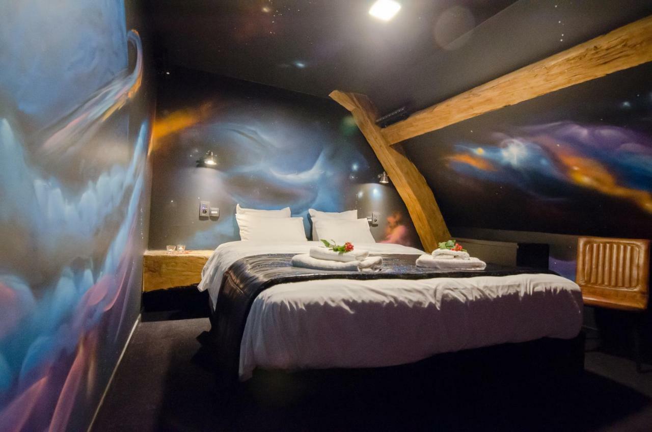 River Lodge Hotel Insolite Maredsous Luaran gambar