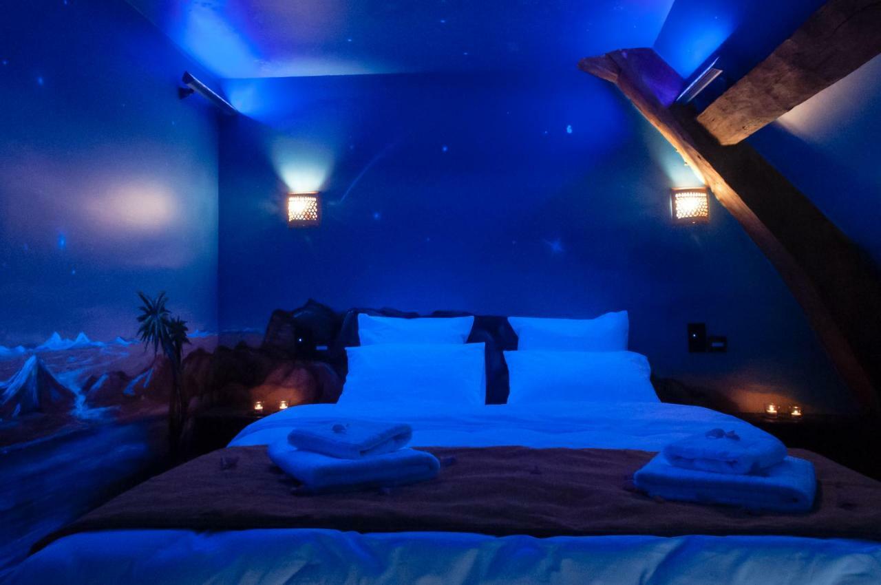 River Lodge Hotel Insolite Maredsous Luaran gambar