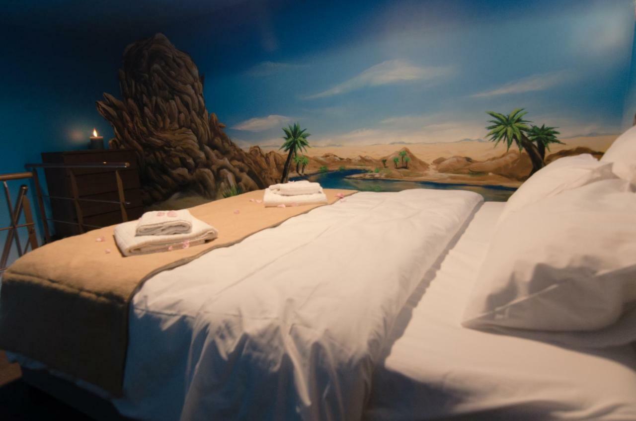 River Lodge Hotel Insolite Maredsous Luaran gambar