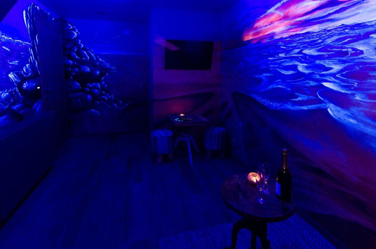 River Lodge Hotel Insolite Maredsous Luaran gambar